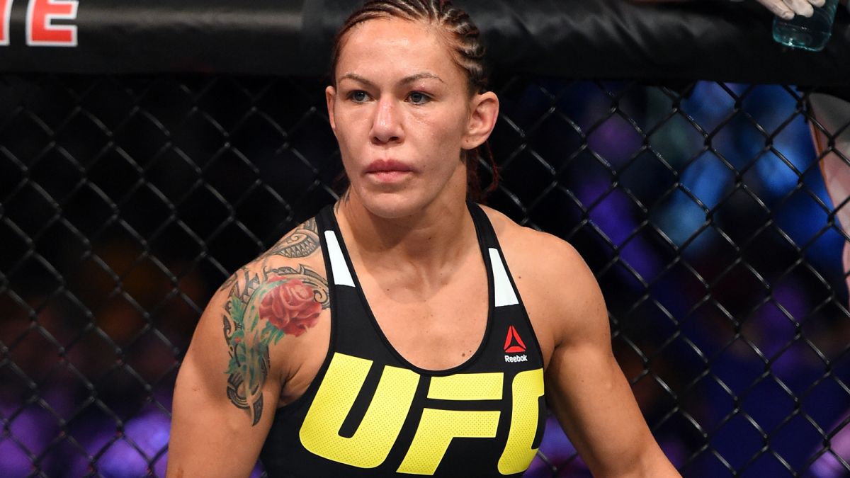 pensiun cris cyborg - ilustrasi berita Pensiun Cris Cyborg: Duel Terakhir di PFL Tampa Hadapi Ketlen Vieira