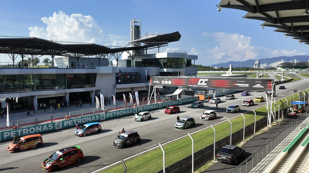 pembalap muda malaysia - ilustrasi berita Pembalap Muda Malaysia Bidik Karier Internasional Usai Era F1 di Sepang