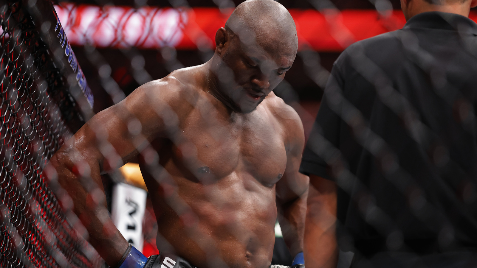 usman pec robek - ilustrasi berita Usman Pec Robek: Usman Bertarung dengan Pec Robek saat Hadapi Du Plessis di UFC…